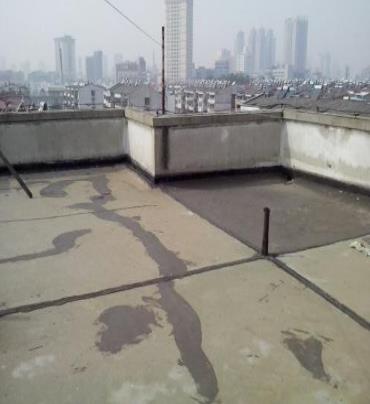 繁昌漏水维修 楼顶漏水是什么原因，楼顶漏水维修方法是什么?